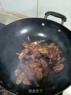 Make Pyramid fried sausage step 2
