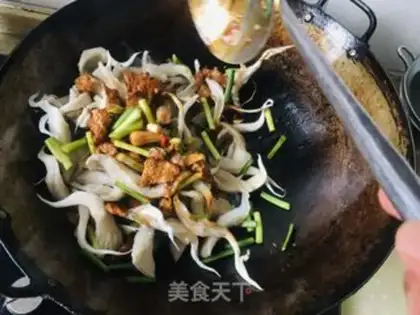Make Mushroom garlic fried meat step 10