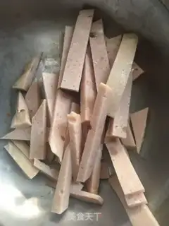 Make Garlic meatloaf for sea cucumber step 0