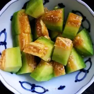 Make Melon carrot juice step 0