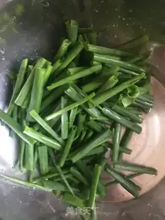 Make Garlic meatloaf for sea cucumber step 3