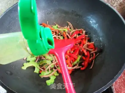 Make Paprika and mushrooms step 8
