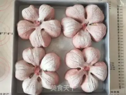 Make ♪ Berry bouquet bread ♪ step 15