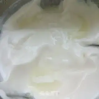 Make Cream of yogurt step 0