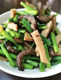 Make Garlic meatloaf for sea cucumber step 9