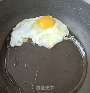 Make Onion egg sauce step 4