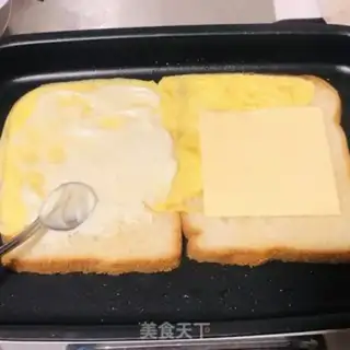 Make Breakfast sandwich step 6