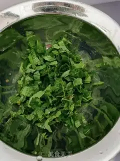 Make Dry mint egg fried rice step 1