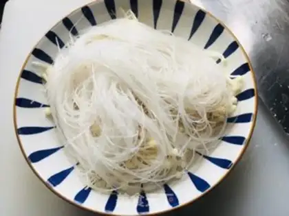 Make Garlic fans evaporate the back shrimp step 5