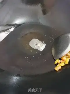 Make Dry mint egg fried rice step 4