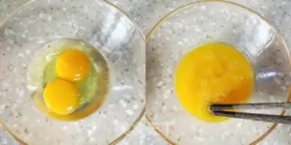 Make Redback omelet soup step 1