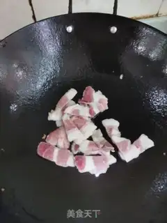 Make Piggy fish step 4