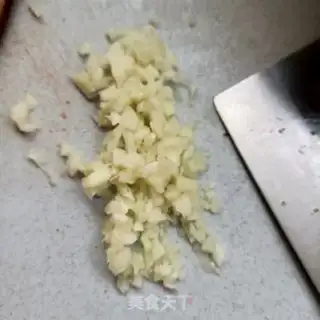 Make Eggs dry-dry sprouts step 2