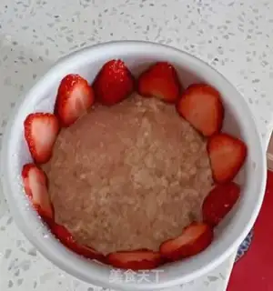 Make Strawberry Moose step 3