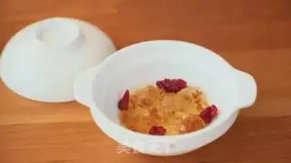 Make Cranberry cedar and tea step 3