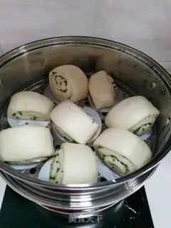 Make Pepper onion rolls step 13