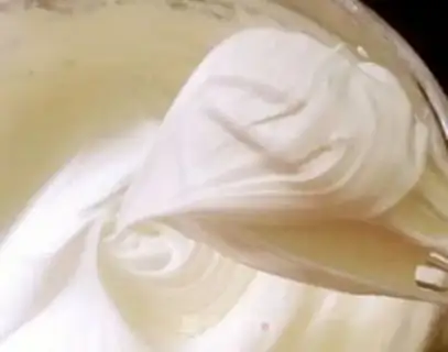 Make Strawberry roll step 11