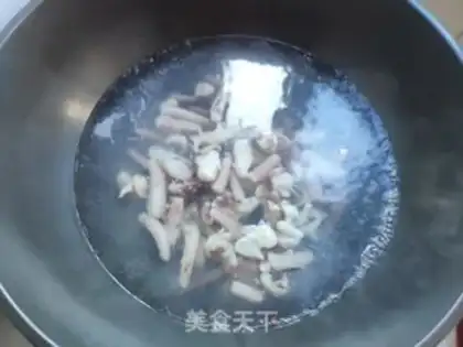 Make Ridiculous silk squid step 2