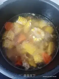 Make Corn radish pigbone soup step 5