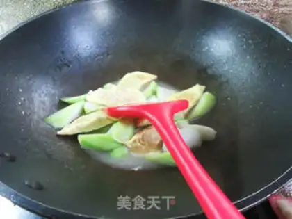 Make Egg dumplings boil and bloom at night step 7