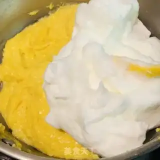 Make Milky-smelling early cake step 12