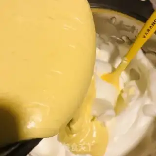 Make Milky-smelling early cake step 13