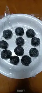 Make Black Sesame Peach Peach step 7