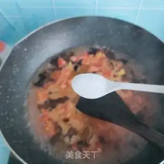 Make Tomato garlic noodles step 5