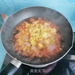 Make Tomato garlic noodles step 8