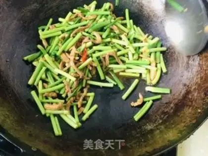 Make Garlic fried meat step 8