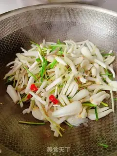 Make Wildhead fried eggs step 8