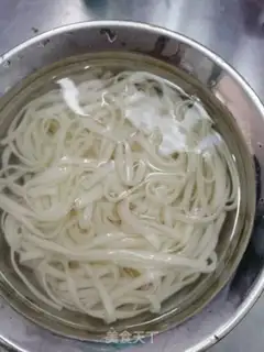 Make Peanut bean noodles step 1