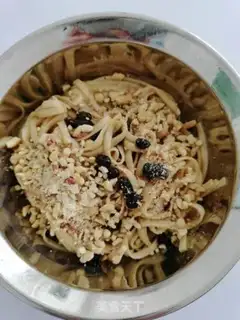 Make Peanut bean noodles step 5