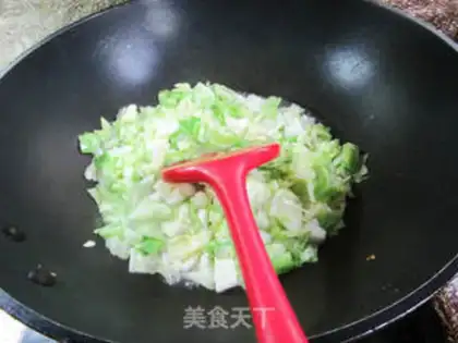 Make Onion-covered cabbage step 6