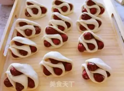 Make Red date rolls step 8