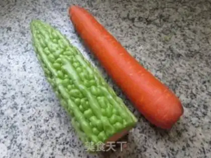 Make Carrot and bitter melon step 0