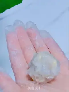 Make Melvin cheeseball step 1