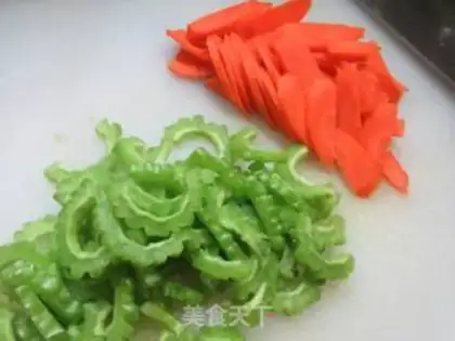 Make Carrot and bitter melon step 2