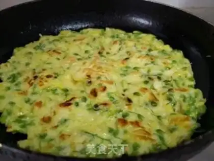 Make Eggs and pancakes step 6