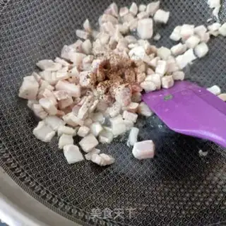 Make Willow, black-faced meat bag step 16