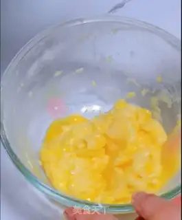Make Watermelon small cubes step 1