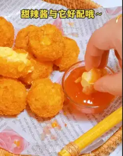 Make Melvin cheeseball step 5