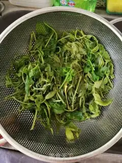 Make Champagne sauce step 2