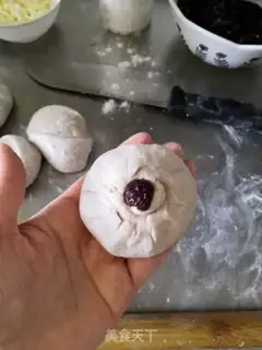 Make Red bean buns step 4