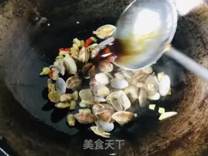 Make Pumpkin clams step 5