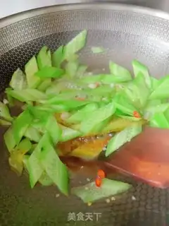 Make cucumber fried eggs step 10