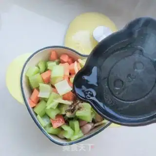 Make Celery with peanuts step 6