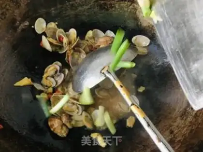 Make Pumpkin clams step 7