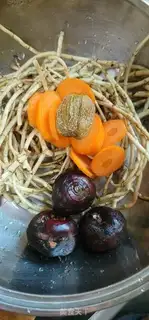 Make Fish and grass, carrots and horses step 1