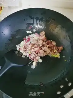 Make Xinjiang soup for the film step 2